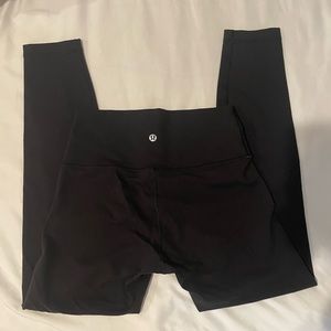 Black Lululemon leggings